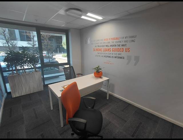 334M² OFFICE TO LET IN VORNA VALLEY